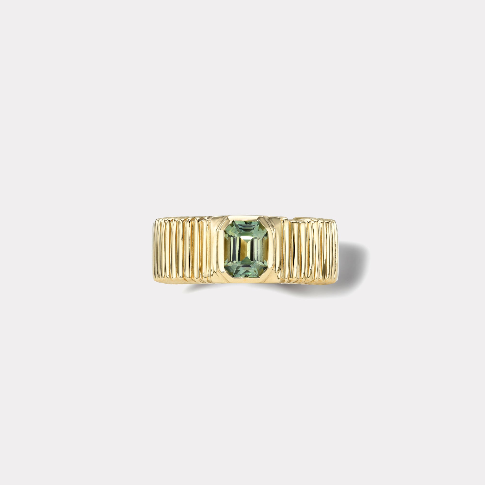 retrouvai 1.07ct Emerald cut Green Sapphire Pleated Solitaire Band