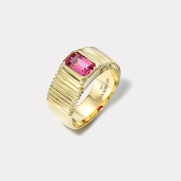 Retrouvai 1.08ct Emerald Cut Pink Spinel Pleated Solitaire Band