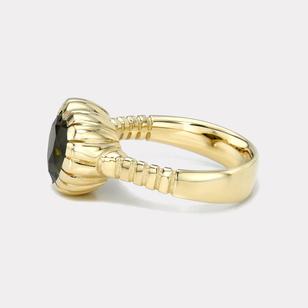 Retrouvai 1.75ct Green Tourmaline Heart Heirloom Bezel Ring