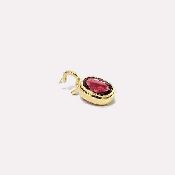 Retrouvai 11.62ct Oval Pink Tourmaline Bounce Charm