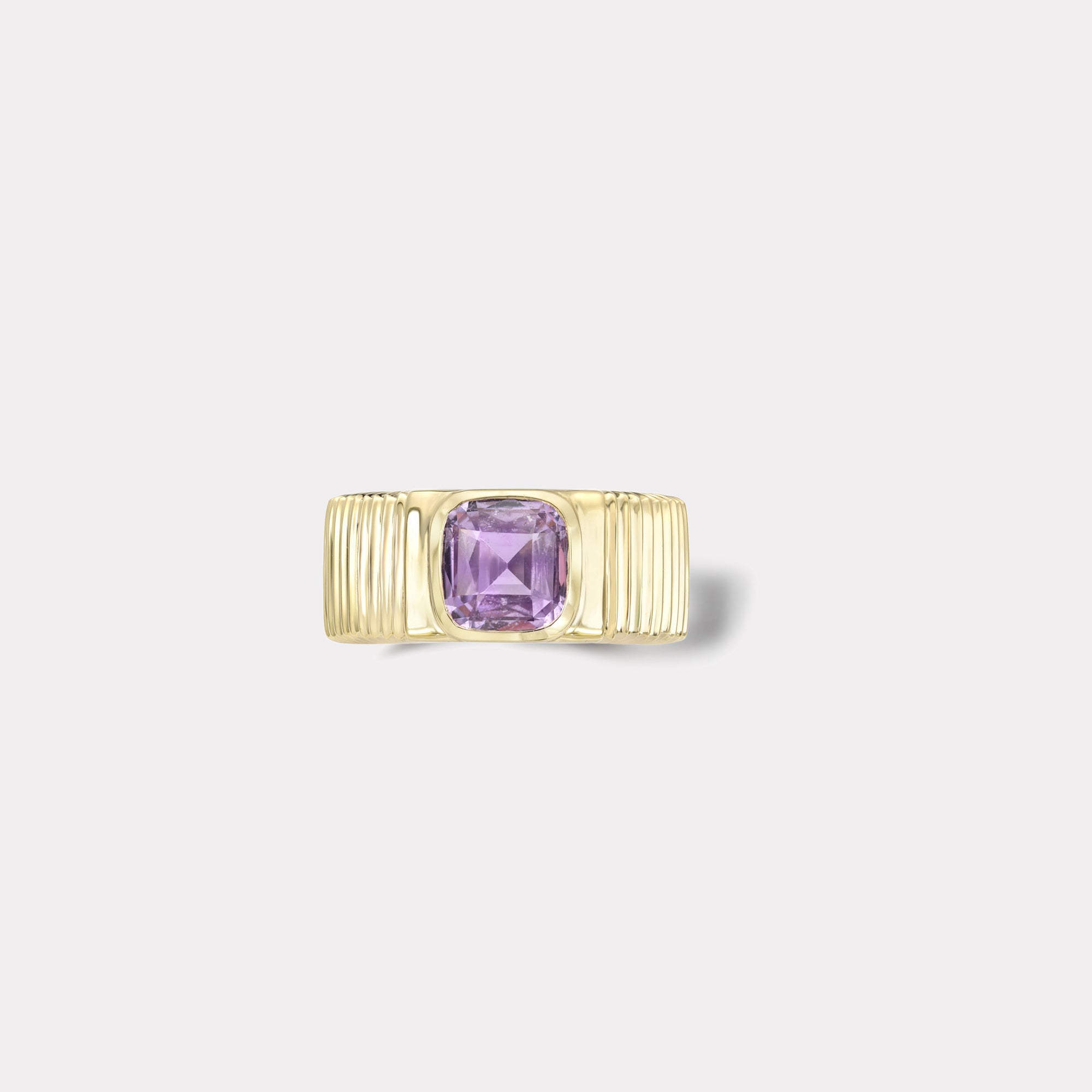 retrouvai 2.06ct GIA Certified Cushion Violet Sapphire Pleated Solitaire Band