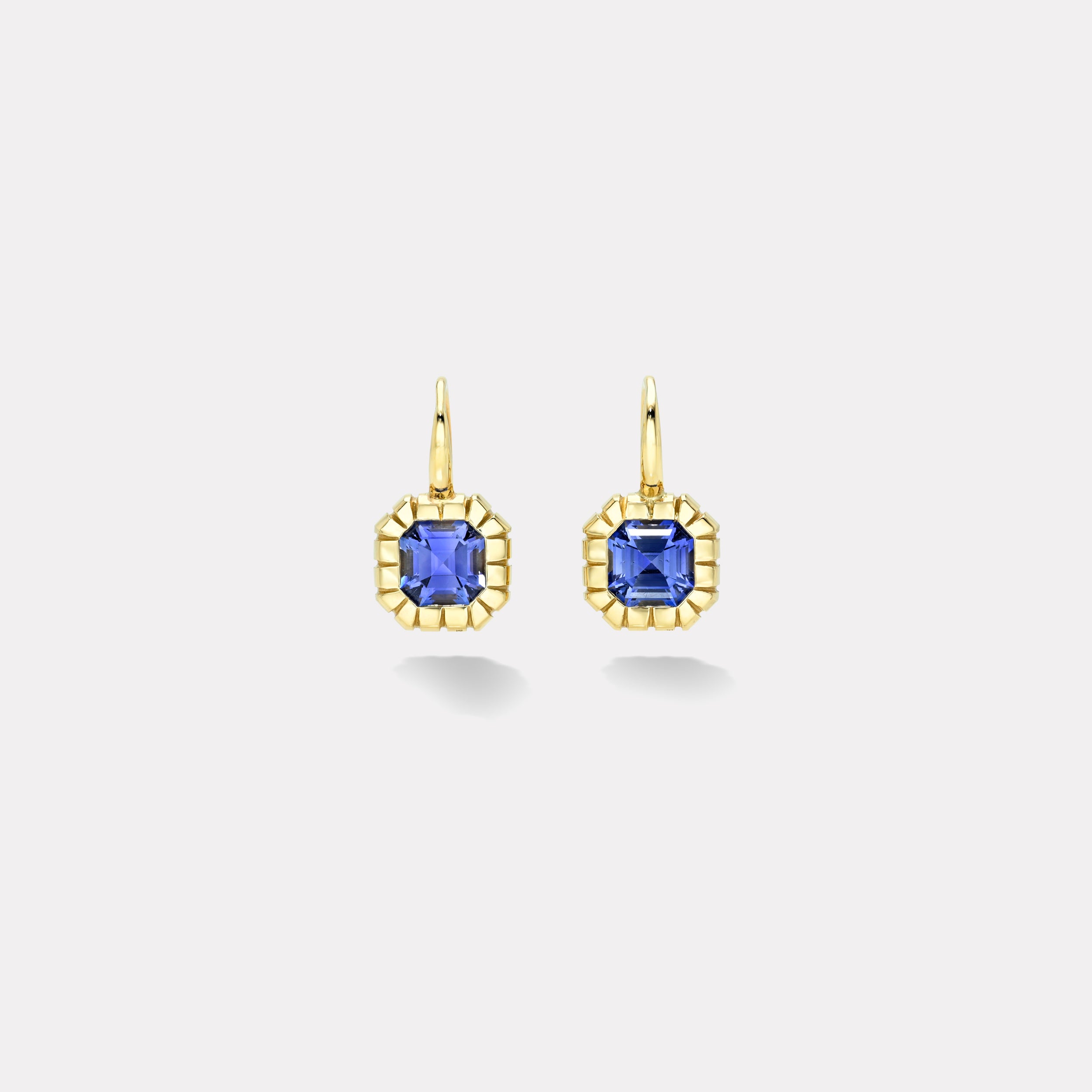 retrouvai 2.08ct Asscher Blue Sapphire Heirloom Bezel Earrings retrouvai 2.08ct Asscher Blue Sapphire Heirloom Bezel Earrings