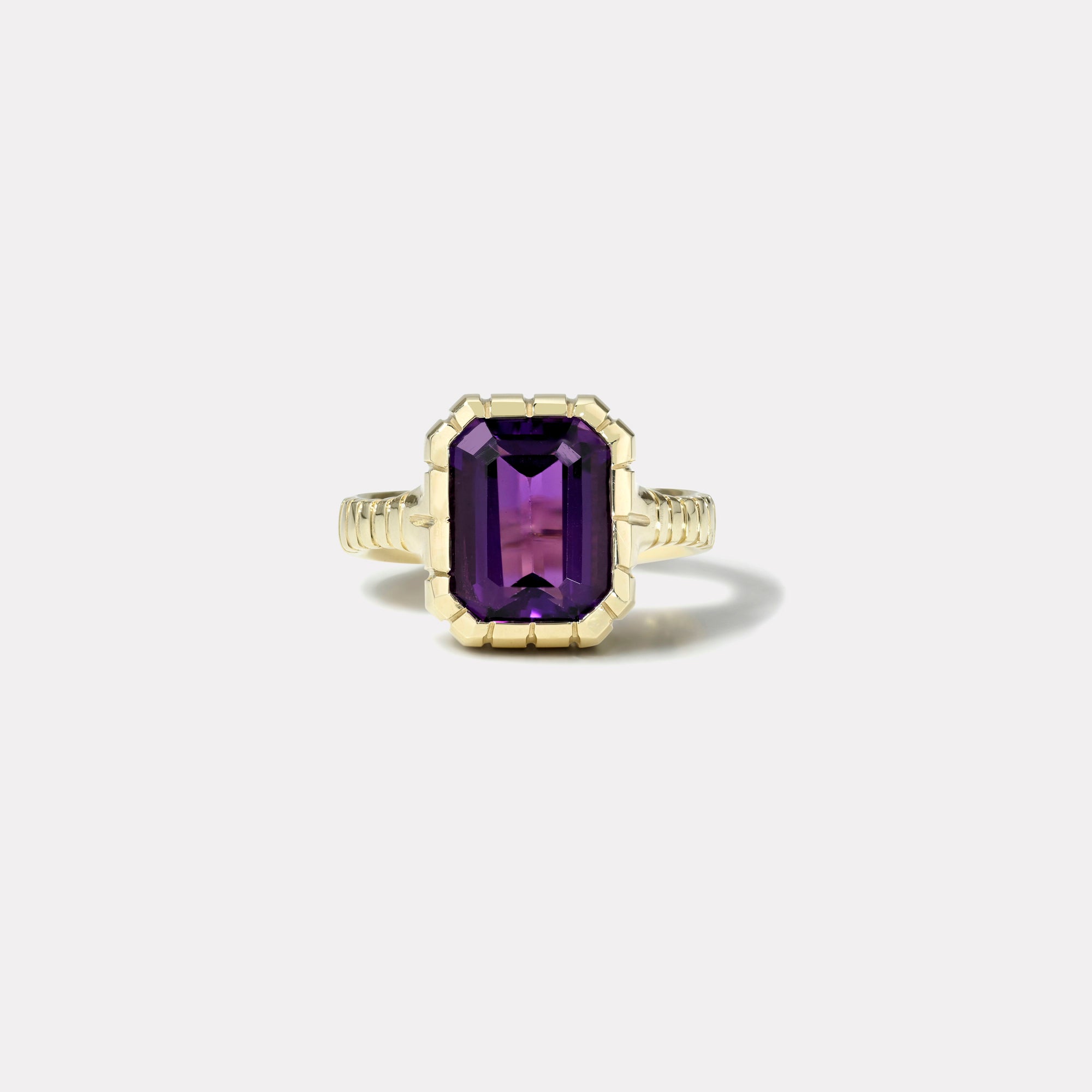 retrouvai 2.37ct Emerald Cut Amethyst Heirloom Bezel Ring