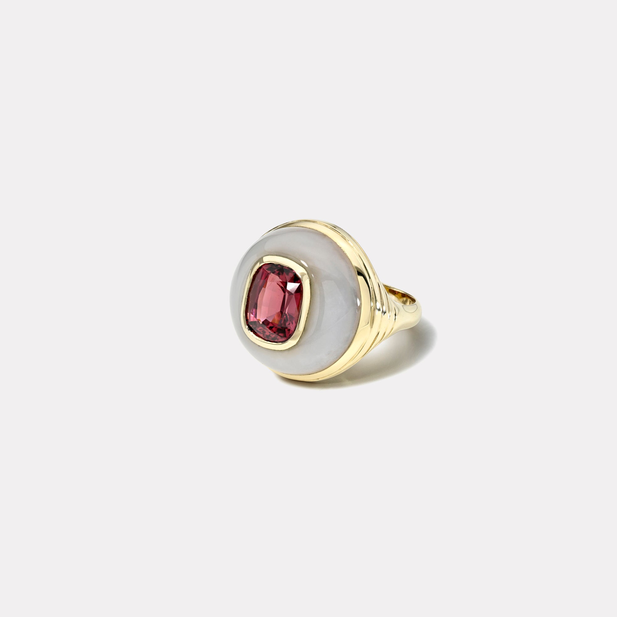 retrouvai 3.25ct Cushion Rhodolite Garnet in Hand Carved Chalcedony Petite Lollipop Ring