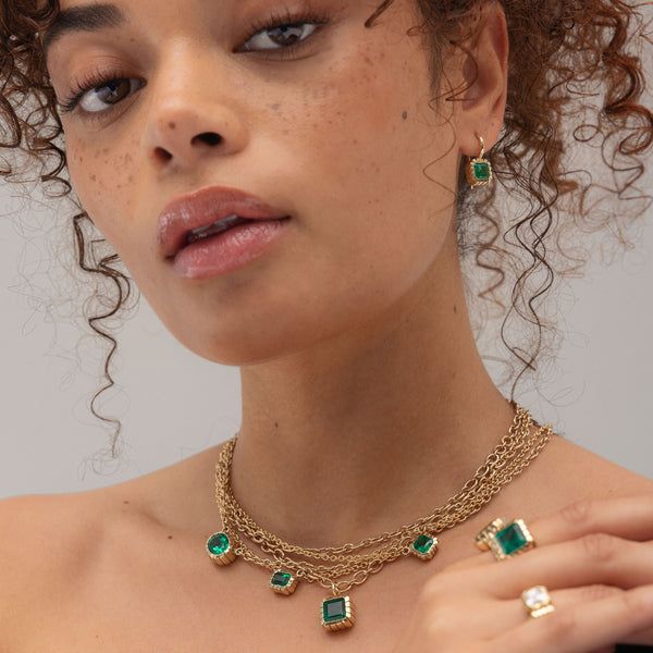 Retrouvai 3.27ct Oval Emerald Heirloom Bezel Pendant