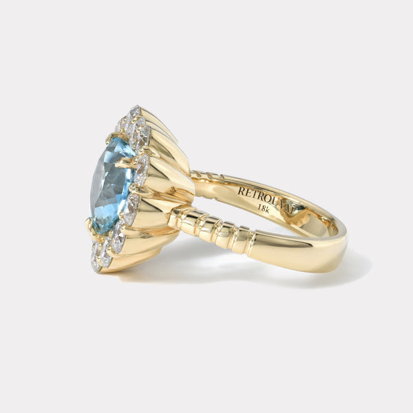 Retrouvai 3.2ct Aquamarine And Diamond Heirloom Bezel Ring