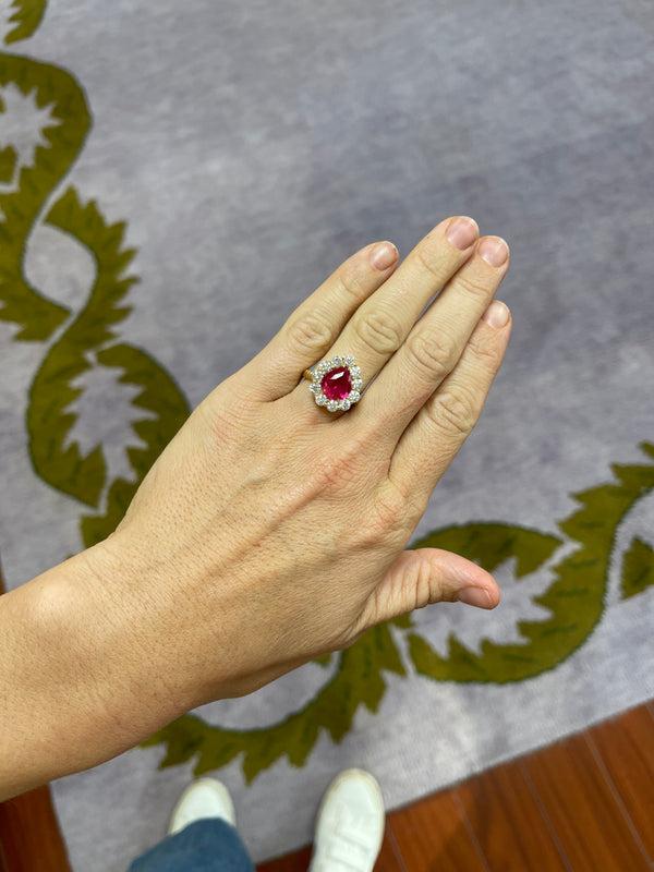 Retrouvai 4.5ct Mahenge Spinel And Diamond Heirloom Bezel Ring