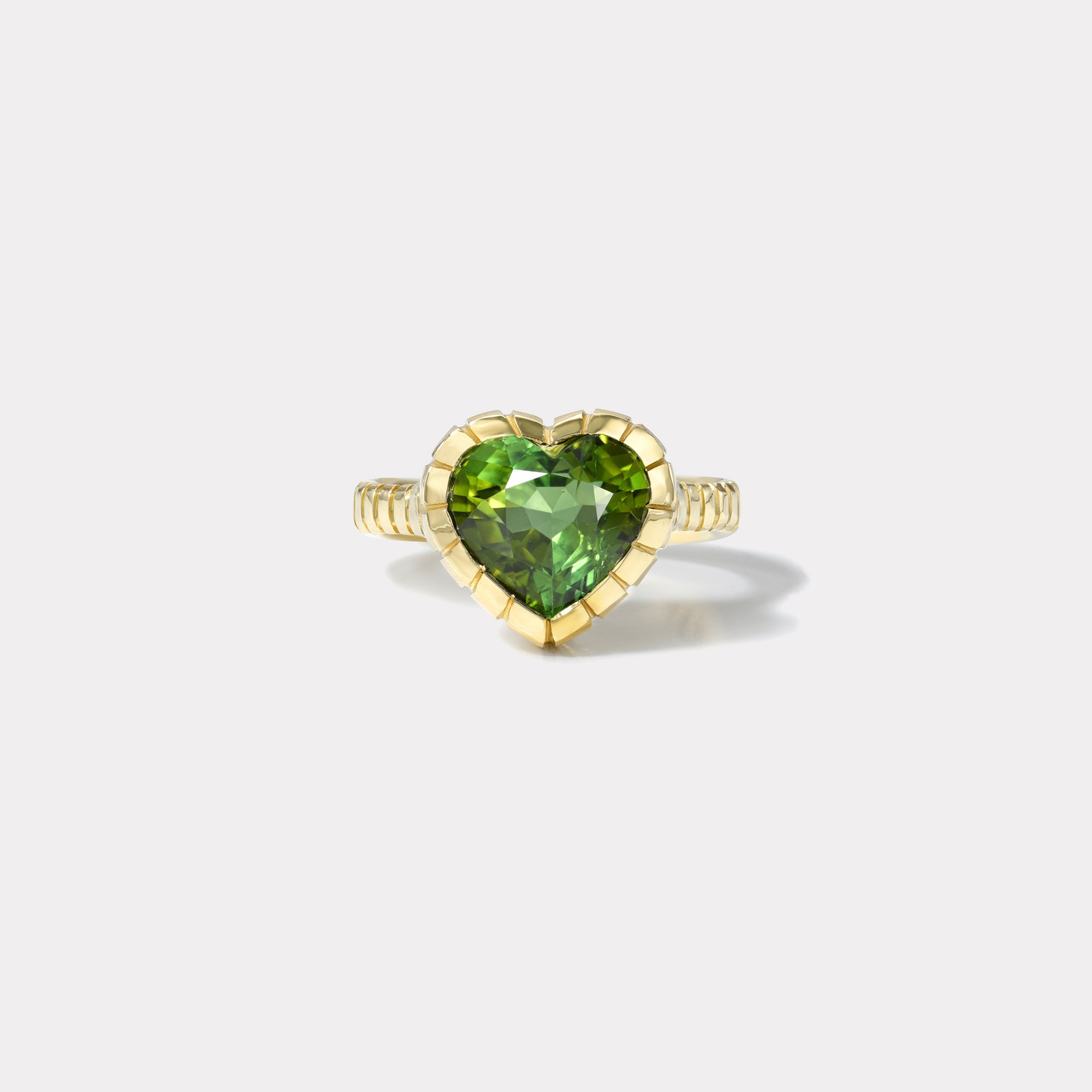 retrouvai 5.01ct Heart Green Tourmaline Heirloom Bezel Ring