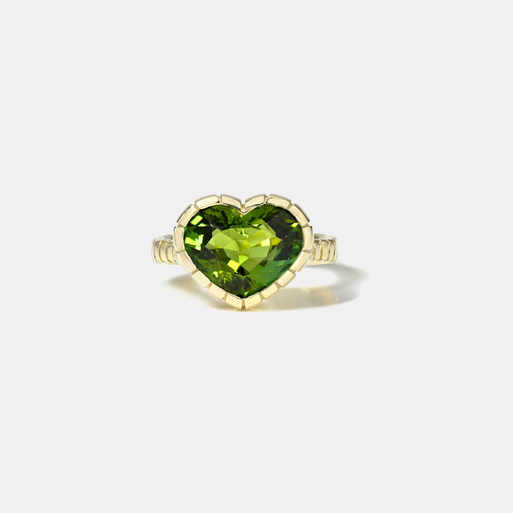 retrouvai 5.18ct Heart Green Tourmaline Heirloom Bezel Ring