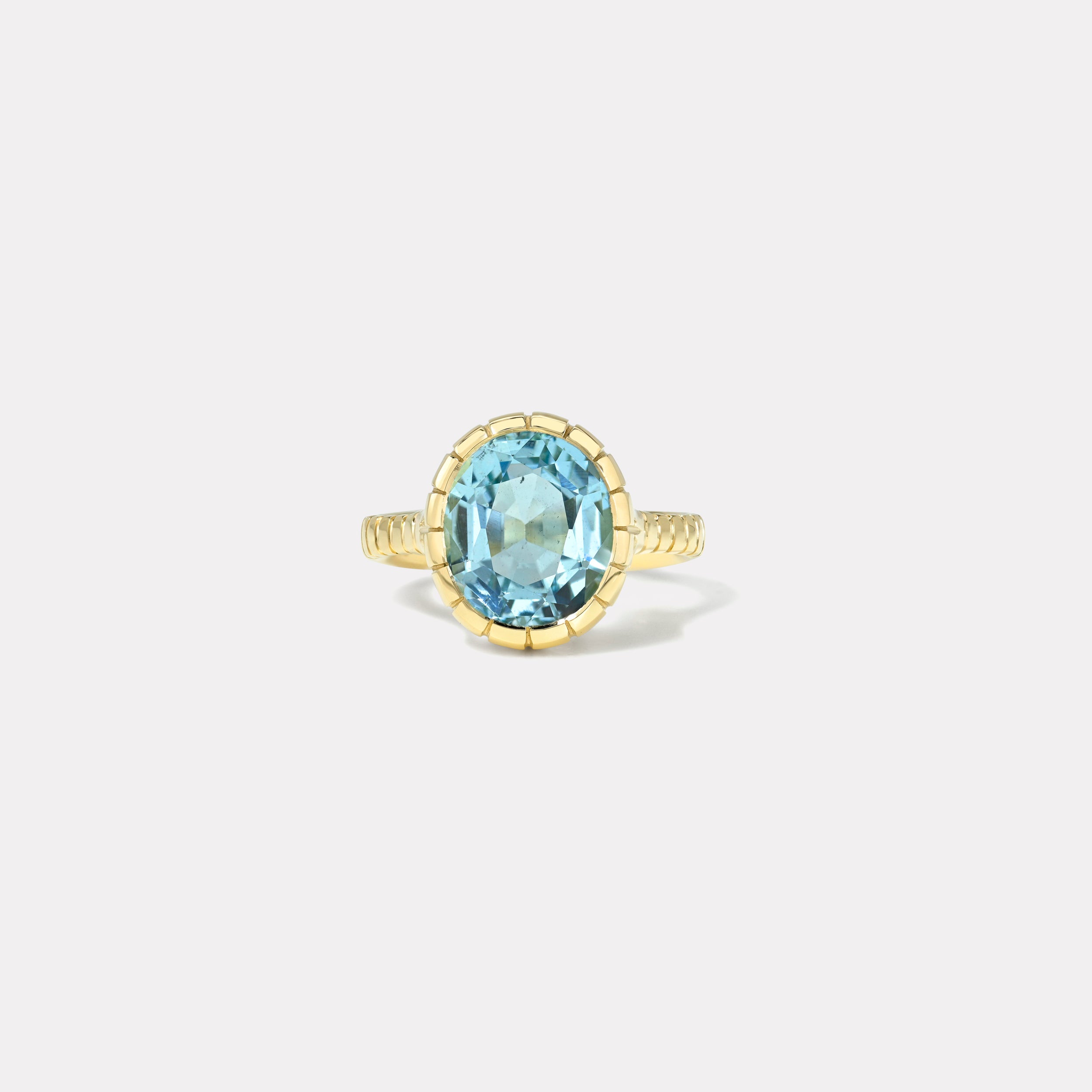 retrouvai 5.25ct Oval Aquamarine Heirloom Bezel Ring