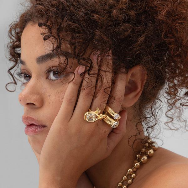 Retrouvai 5ct Antique Asscher Cut Diamond Loop Ring