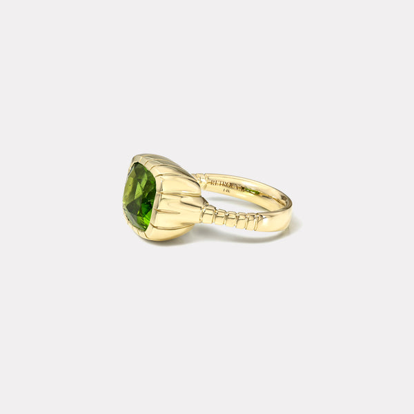 Retrouvai 7.23ct Cushion Peridot Heirloom Bezel Ring