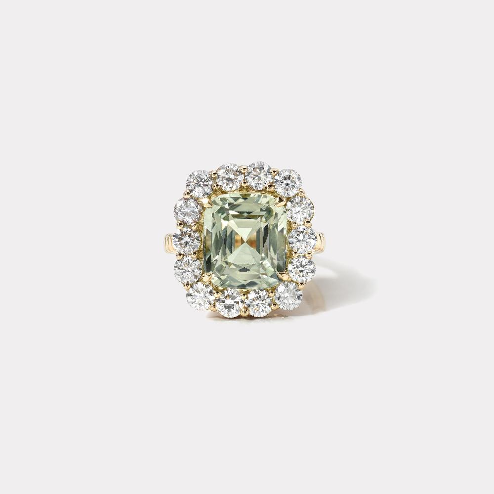 retrouvai 8.46ct Green Sapphire and Diamond Heirloom Bezel Ring