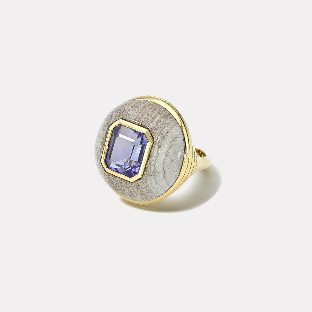 retrouvai 8.61ct Square Emerald Cut Tanzanite in Hand Carved Petrified Wood Classic Lollipop Ring