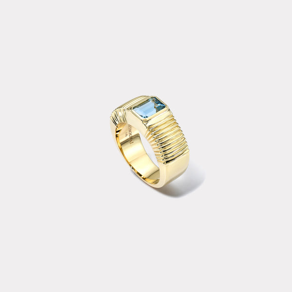 Retrouvai .97ct Emerald Cut Aquamarine Pleated Solitaire Band