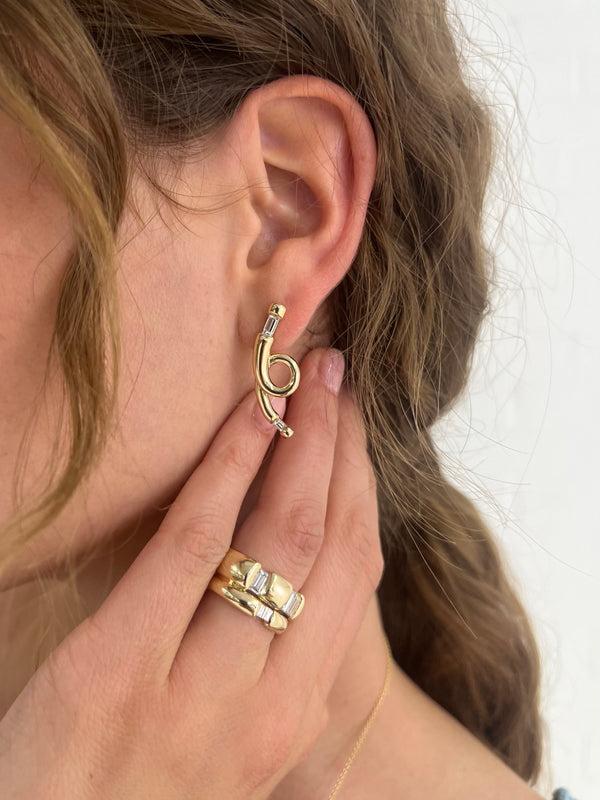 Retrouvai Classic 1.8ct Diamond Vein Double Coil Bond Ring