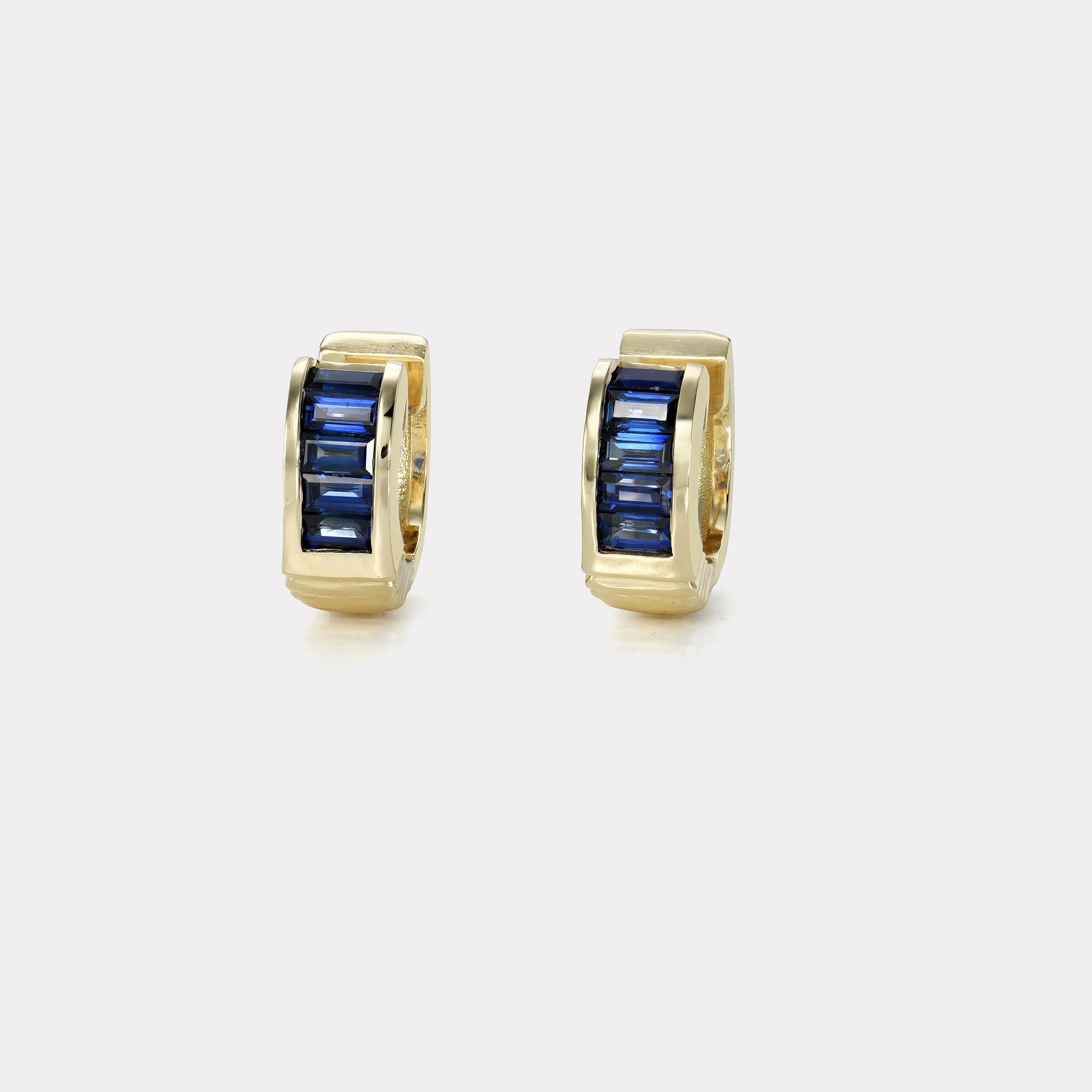 retrouvai Classic Baguette Buckle Huggies - Blue Sapphire
