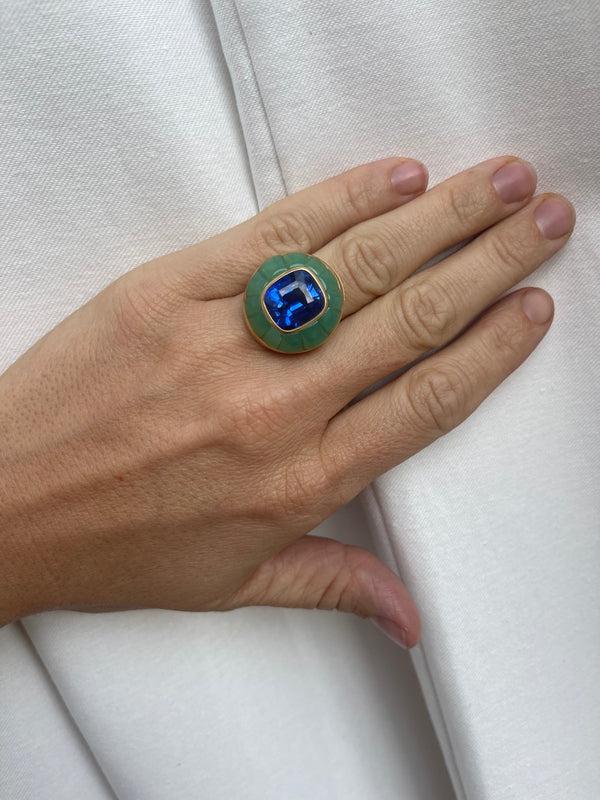 Retrouvai Classic Lollipop Ring - 10.53ct Royal Blue Sapphire In Hand Carved Chrysoprase