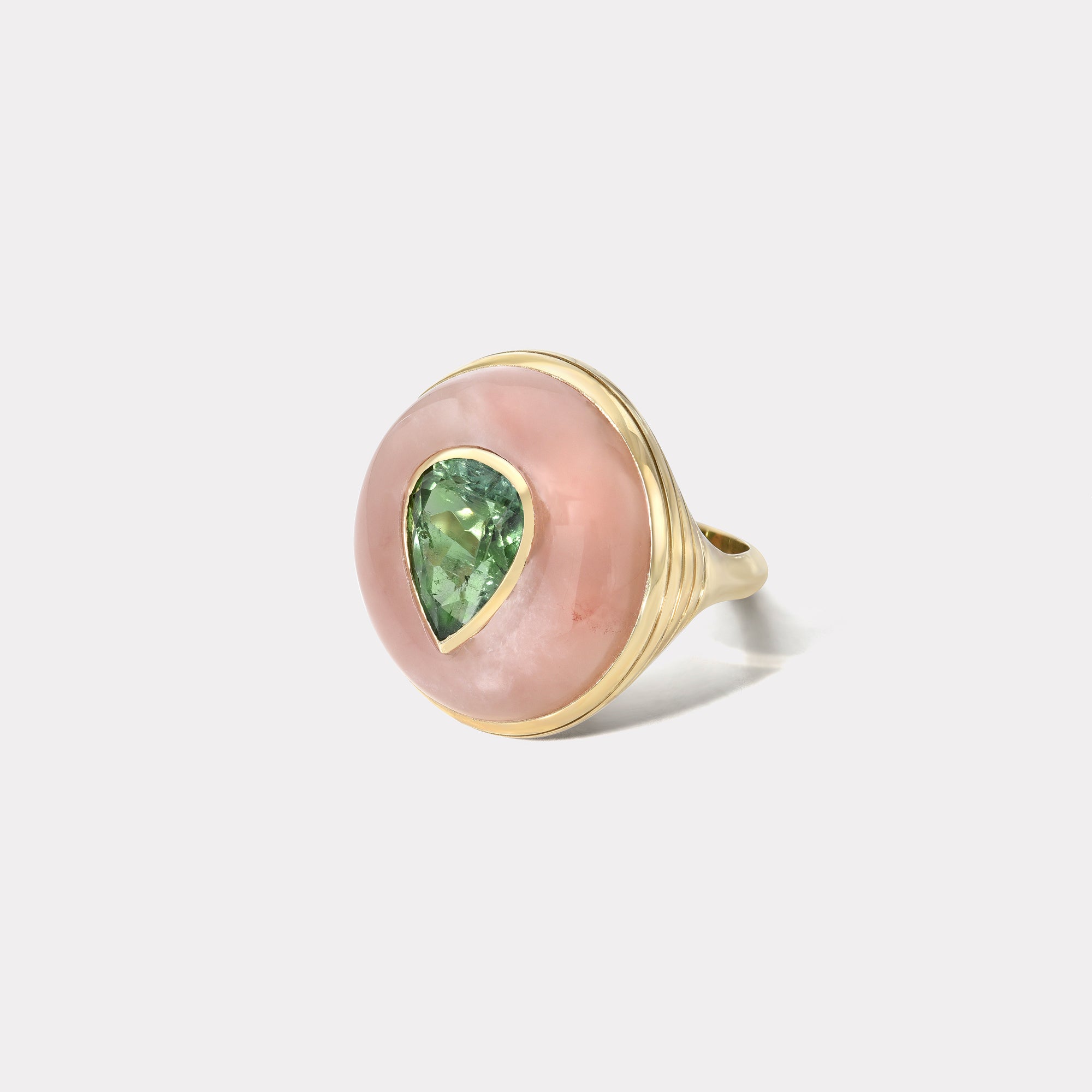 retrouvai Classic Lollipop Ring - Pear Green Tourmaline in Hand Carved Guava Quartz