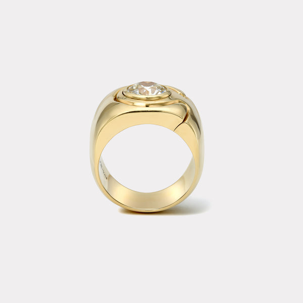 Retrouvai Impetus Interlocking Puzzle Ring With 1.22ct GIA Old Euro Round Diamond