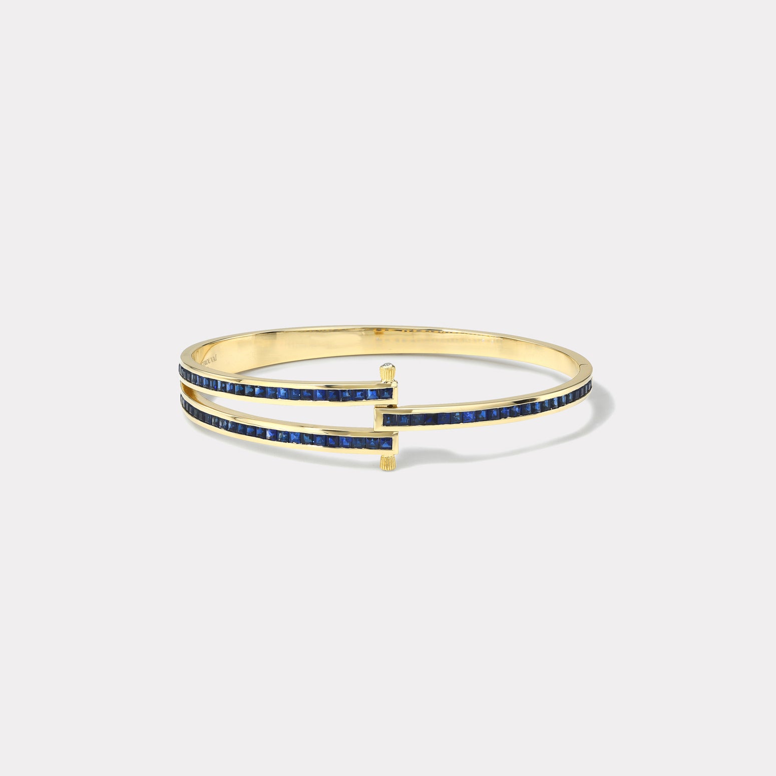 retrouvai Magna Bracelet with Carre Cut Blue Sapphires
