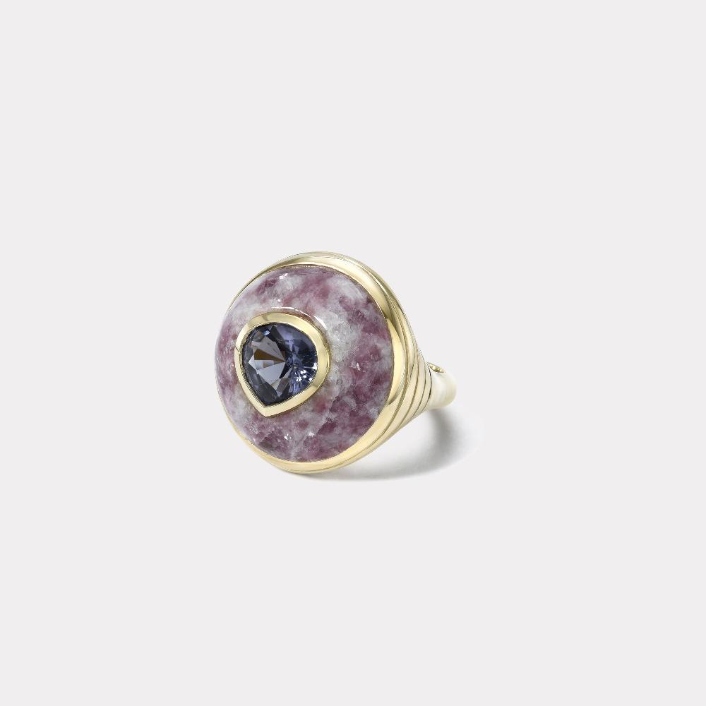 retrouvai Petite Lollipop Ring - Pear Spinel in Hand Carved Lepidolite