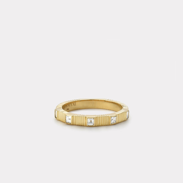 Retrouvai Pleated Five Stone Band - Carre Cut Diamonds