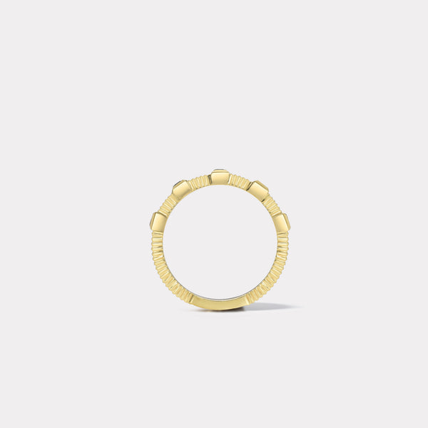 Retrouvai Pleated Five Stone Band - Carre Cut Diamonds