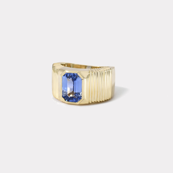 Retrouvai Pleated Solitaire Band - 3.13ct Blue Sapphire