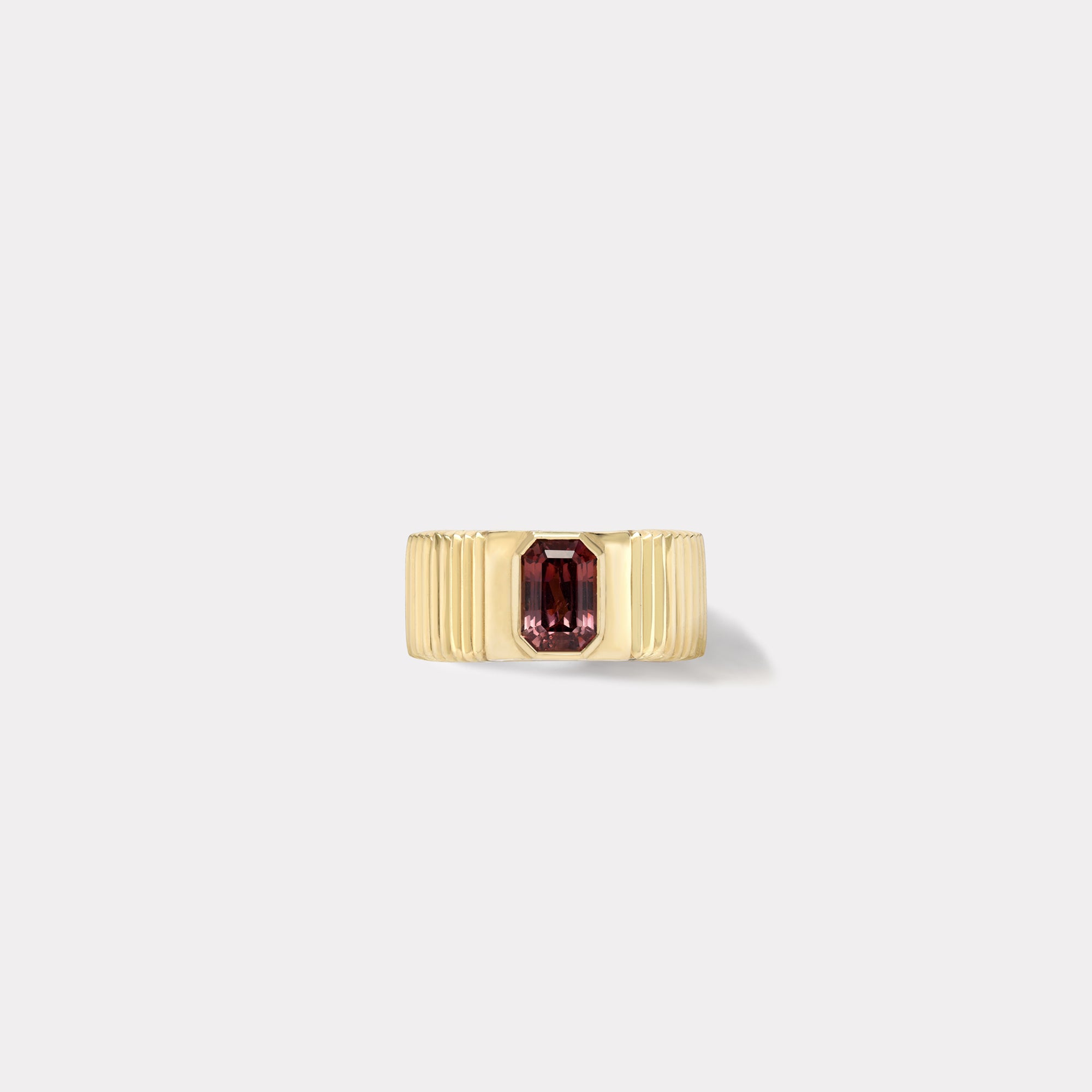 retrouvai Pleated Solitaire Band - Color Change Cherry Garnet