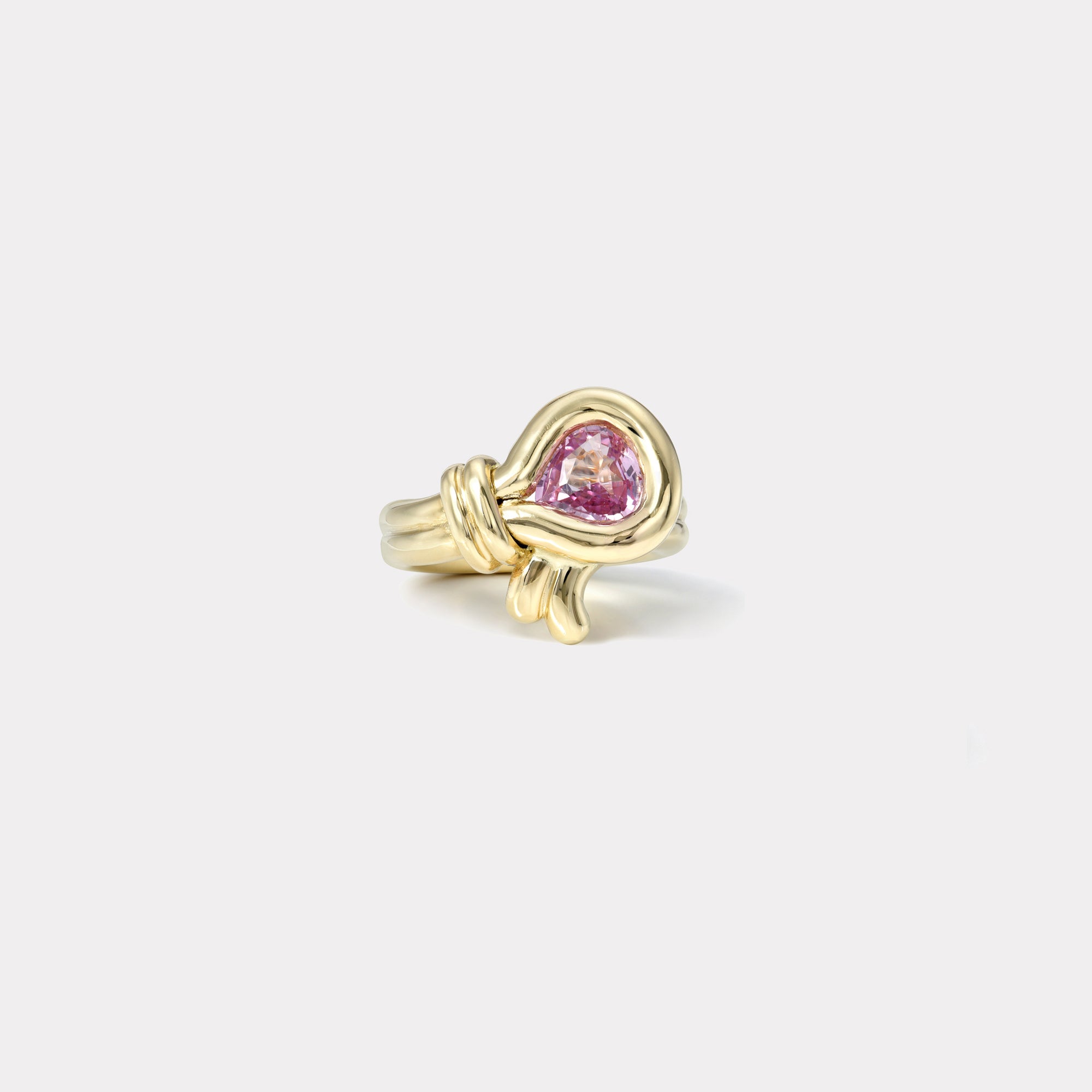 retrouvai 1.06ct Pear Pink Sapphire Loop Ring retrouvai 1.06ct Pear Pink Sapphire Loop Ring