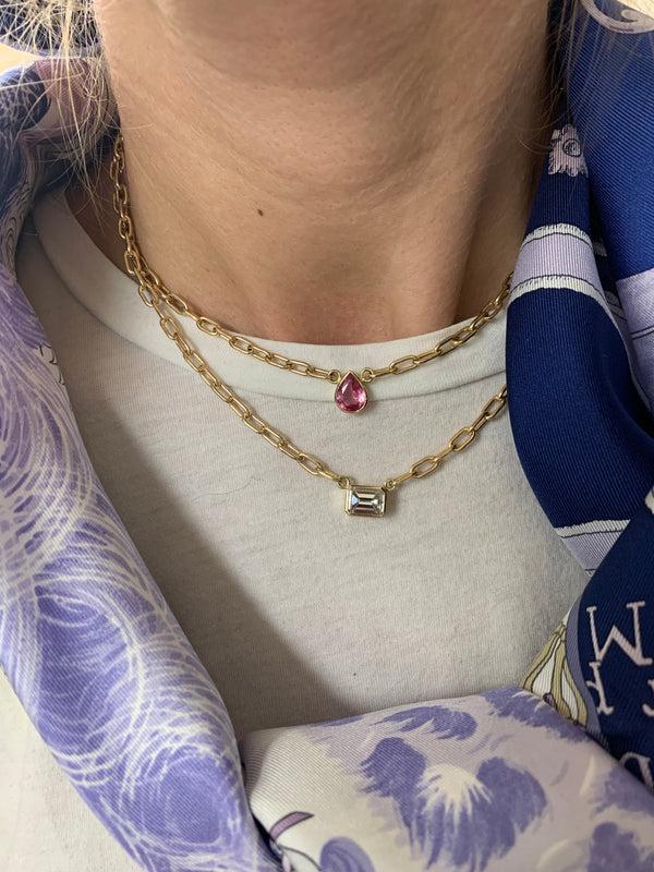 Retrouvai 1.31ct Pear Shaped Pink Sapphire Pendant