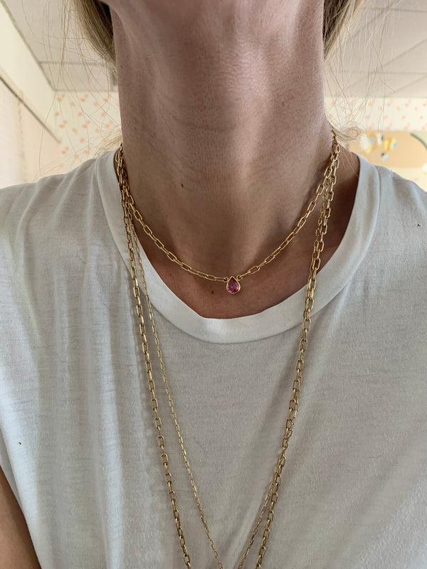 Retrouvai 1.31ct Pear Shaped Pink Sapphire Pendant