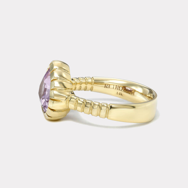 Retrouvai 1ct Pink Sapphire Heirloom Bezel Ring