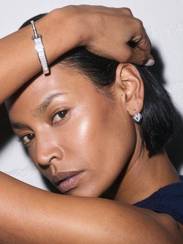 Retrouvai 2.14ct GIA Heart Diamond Bounce Earrings