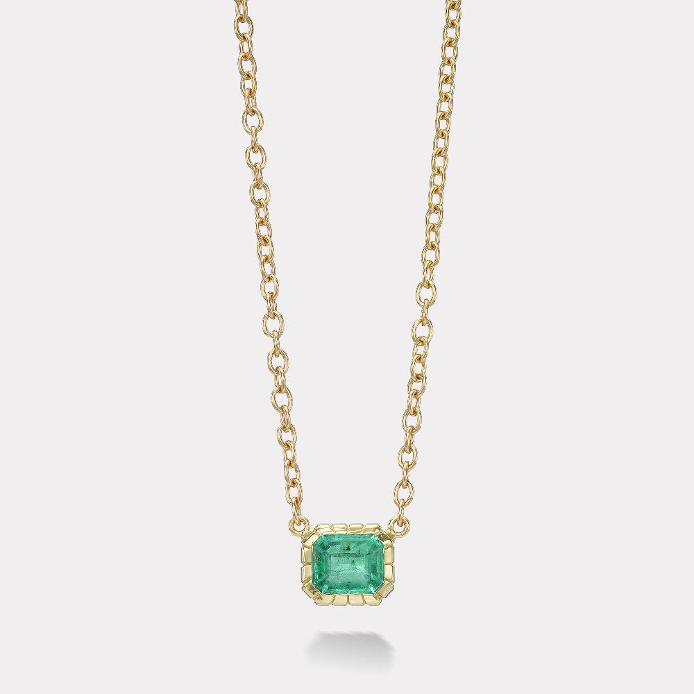retrouvai 3.27ct Emerald Heirloom Bezel Pendant