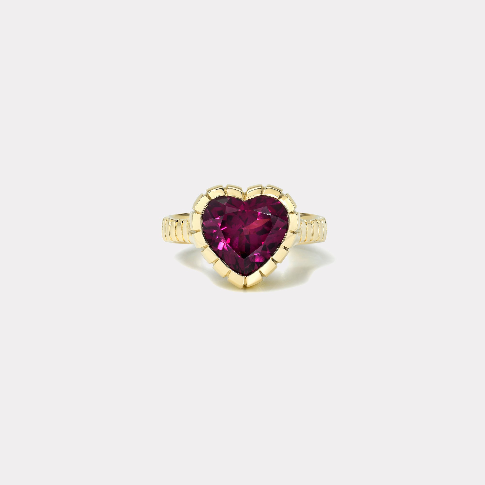retrouvai 3.40ct Heart Garnet Heirloom Bezel Ring
