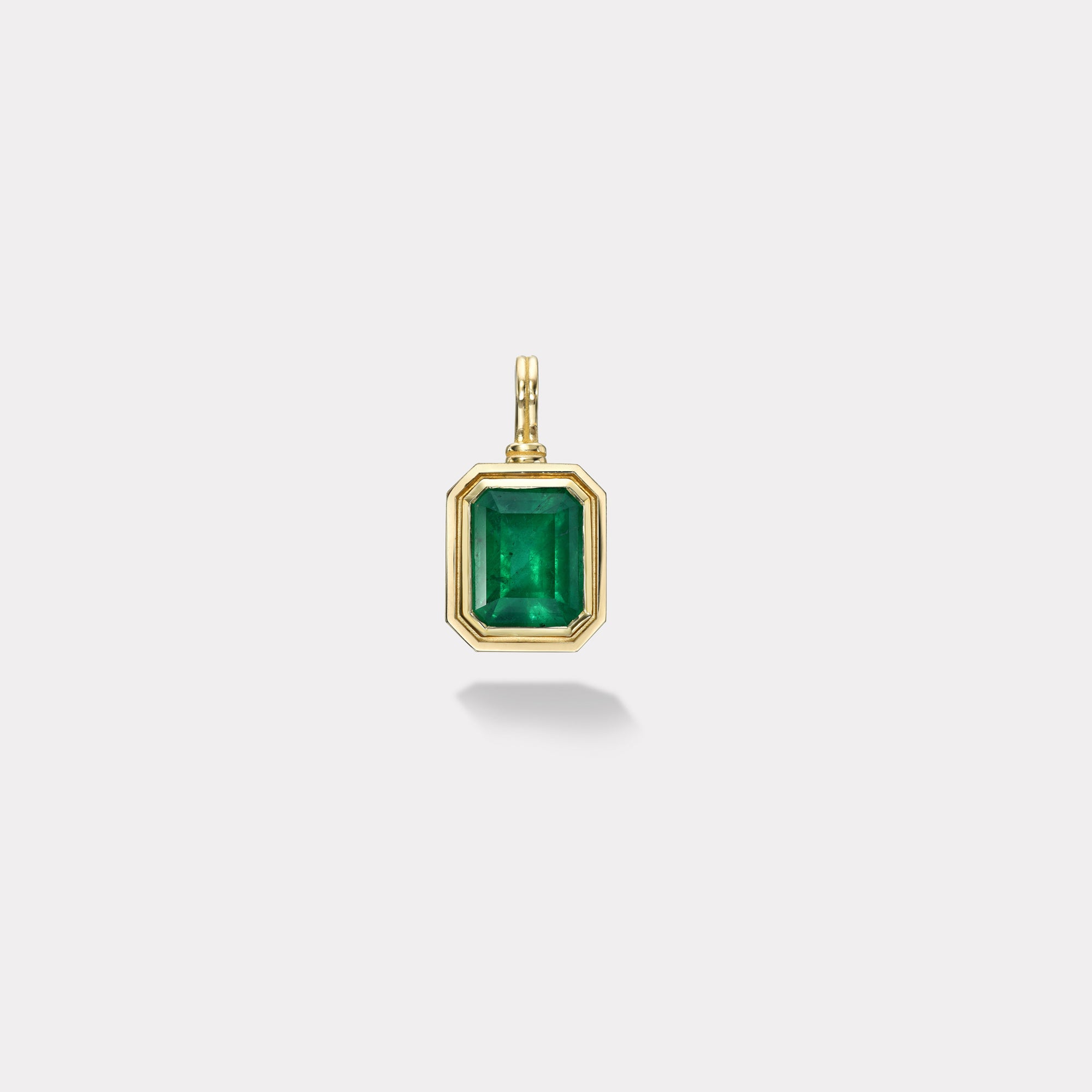 retrouvai 8.02ct Emerald Bounce Charm