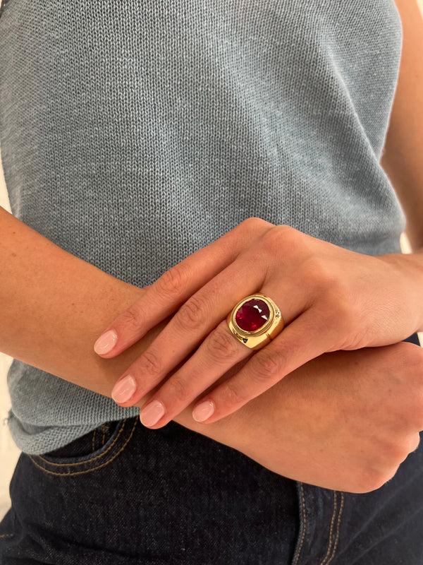 Retrouvai 9.17ct Oval Rubellite Bounce Cigar Band
