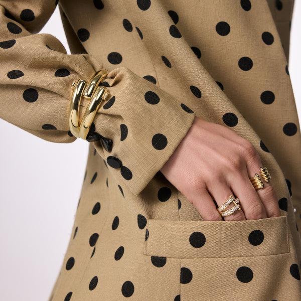 Retrouvai All Gold Magna Cuff Ring