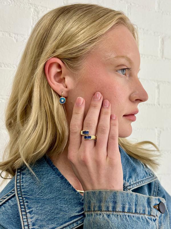 Retrouvai Blue Sapphire Baguette Buckle Ring