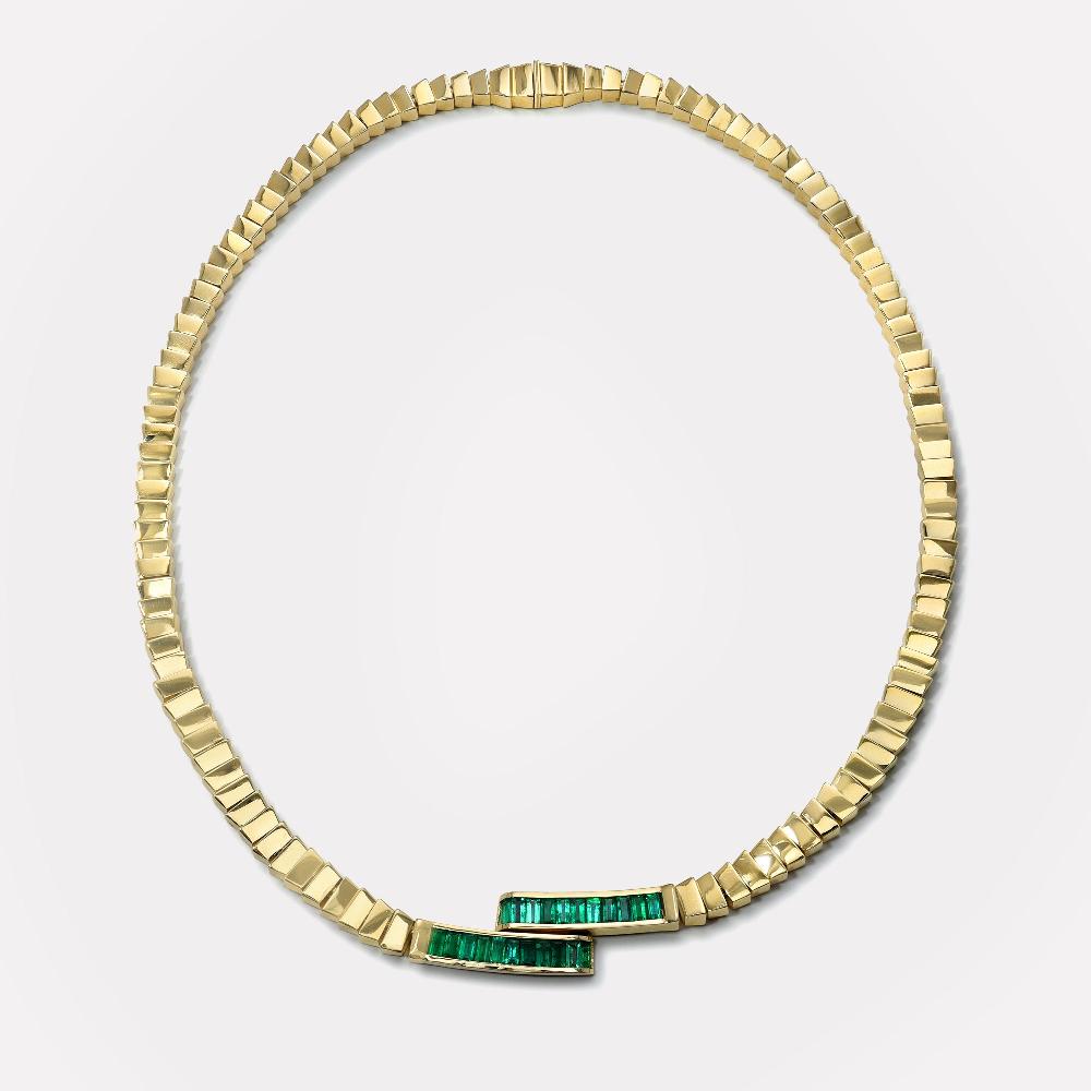 retrouvai Emerald Baguette Buckle Collar