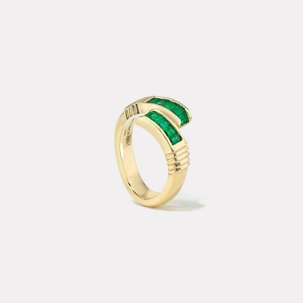 Retrouvai Emerald Baguette Buckle Ring