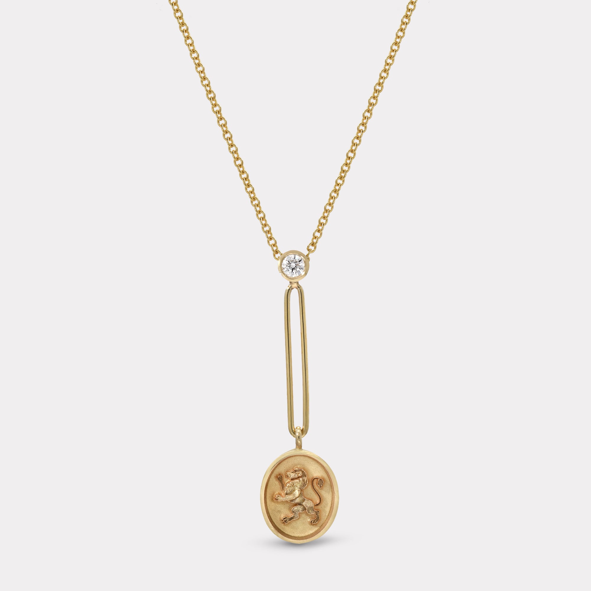retrouvai Fantasy Signet Pendant Necklace - Lion
