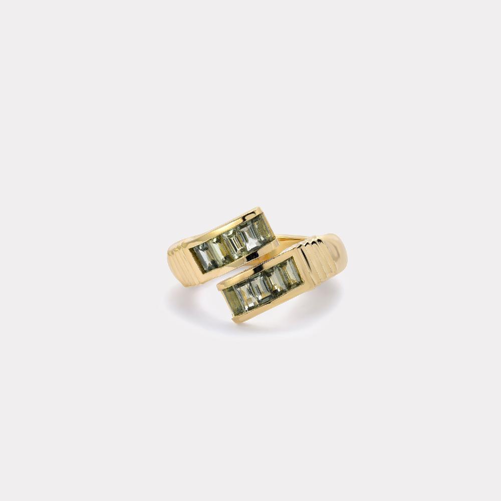 retrouvai Green Sapphire Baguette Buckle Ring