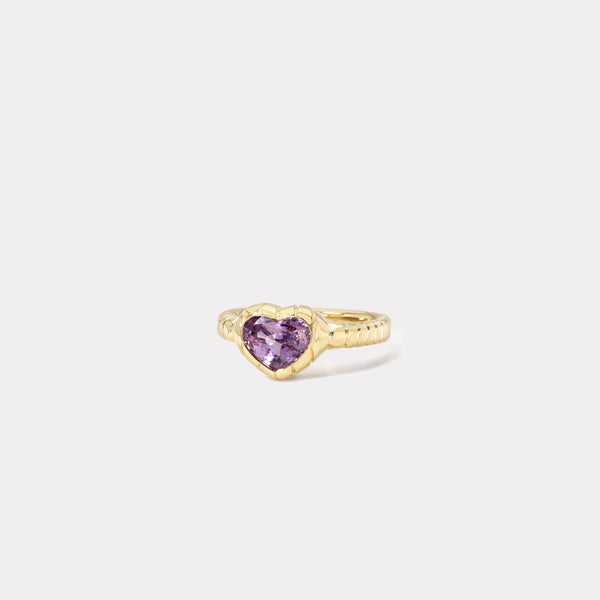 Retrouvai Heirloom Bezel Violet Sapphire Ring