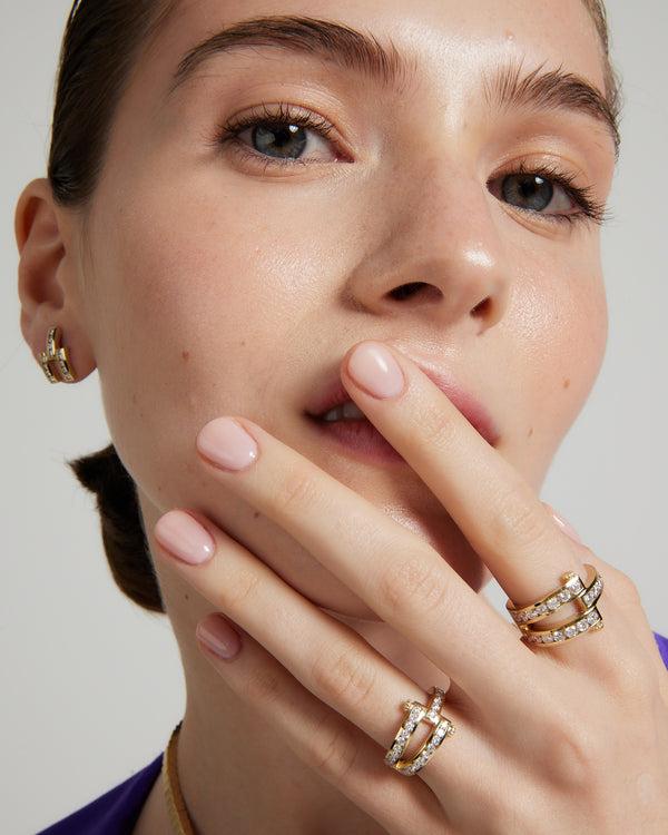 Retrouvai Magna Ring - Round Diamonds