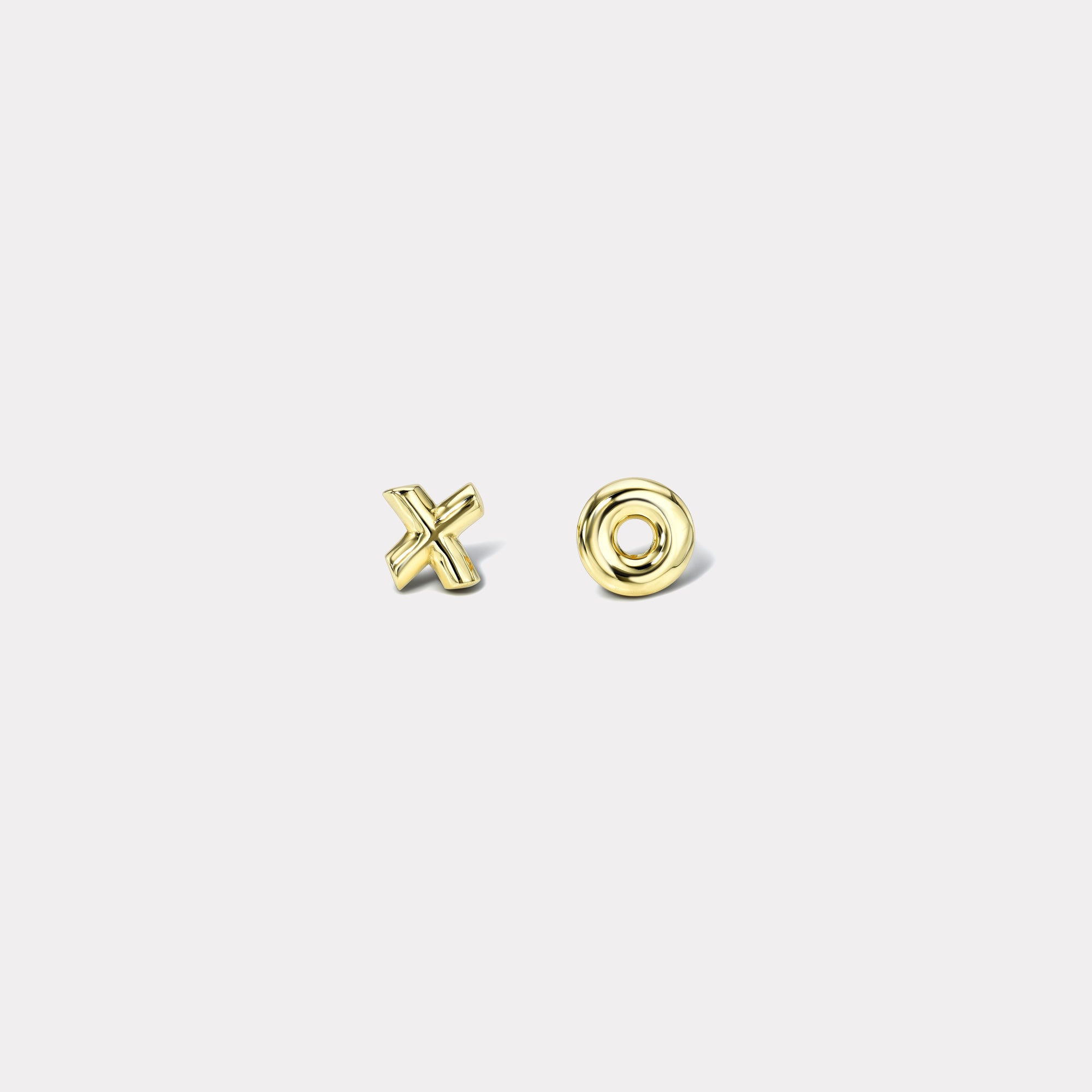 retrouvai Mini All Gold XO Stud Earrings