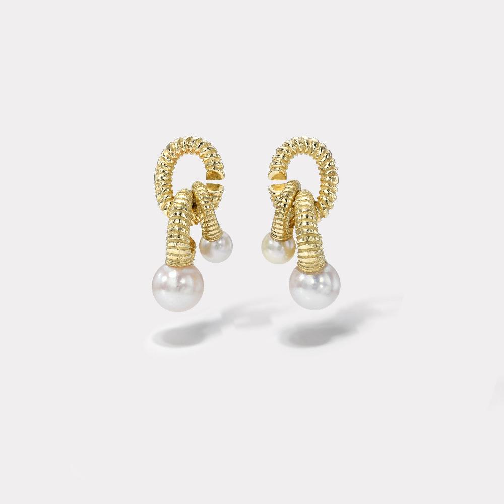 retrouvai Modern Love Cluster Earrings