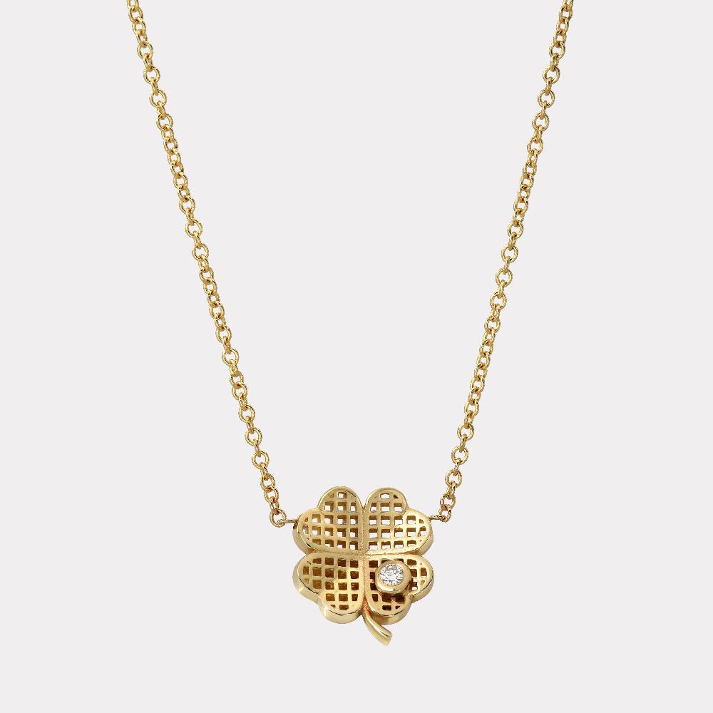 retrouvai Petite Waffle Clover Pendant